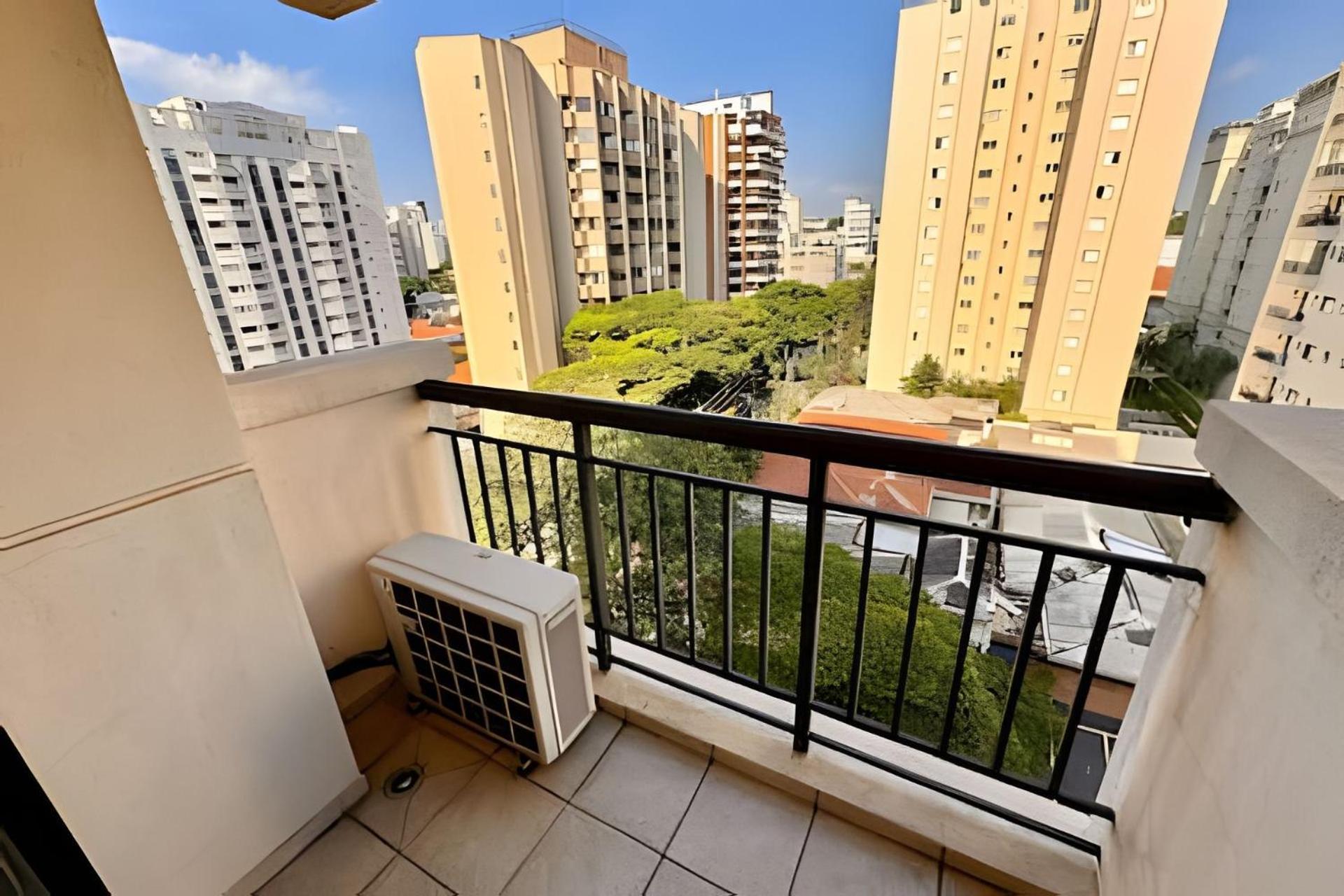 Flats Em Moema: Metro, Wifi, Ar E Manobrista São Paulo